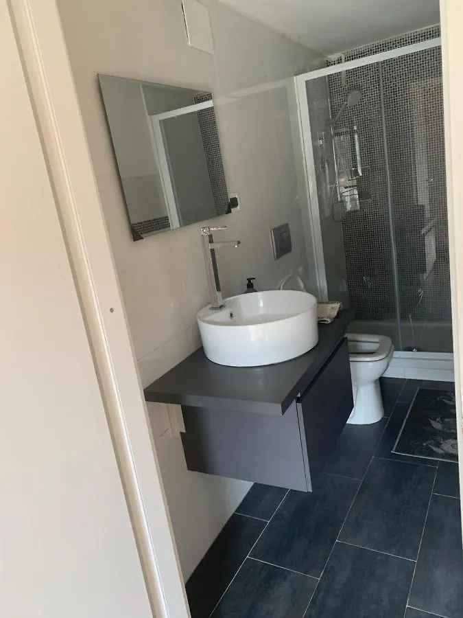 Da Antonio Apartment Biassa 0*,